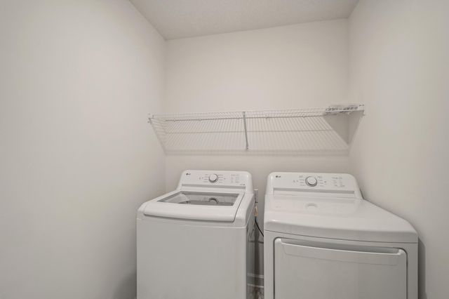 3481 Trails End Circle, Eagan, MN 55123