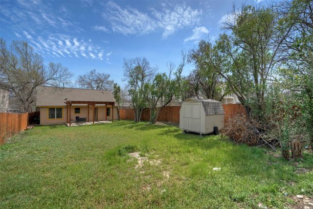 7208 BENNETT Ave, Austin, TX 78752