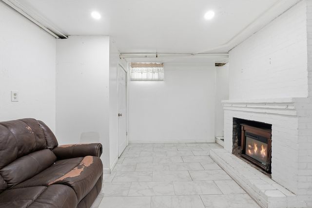 149 Woodland St, West Boylston, MA 01583