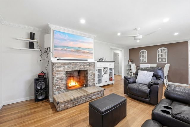 149 Woodland St, West Boylston, MA 01583