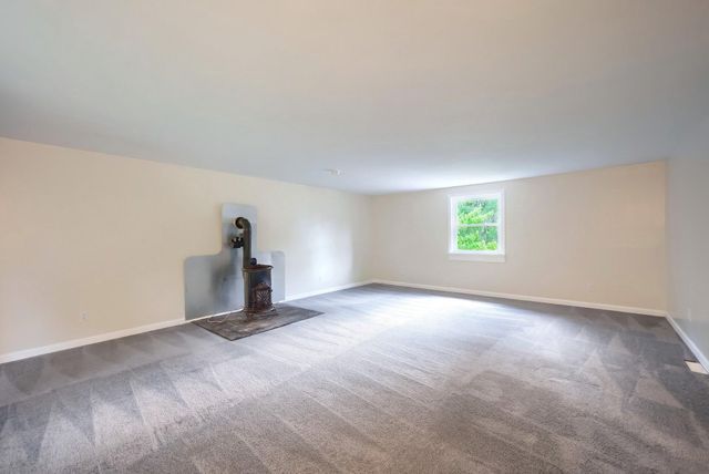 102 DOGWOOD DR, Dover, PA 17315