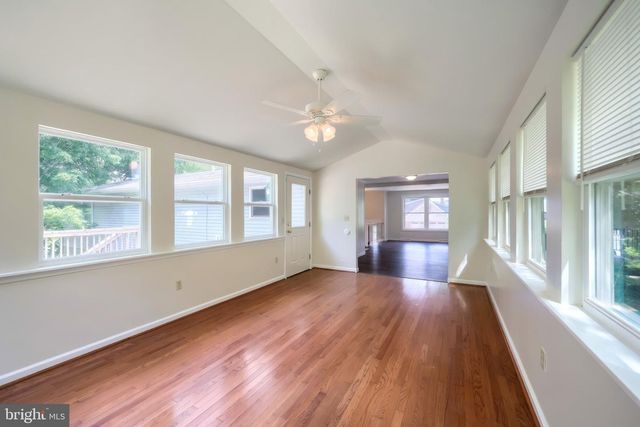 102 DOGWOOD DR, Dover, PA 17315