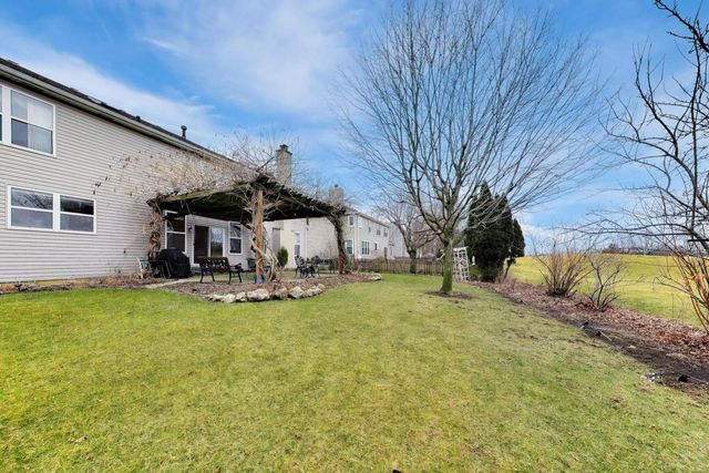 5355 Galloway Drive, Hoffman Estates, IL 60192