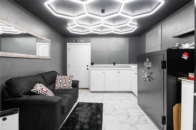 3061 Dafne Avenue, Kingman, AZ 86409