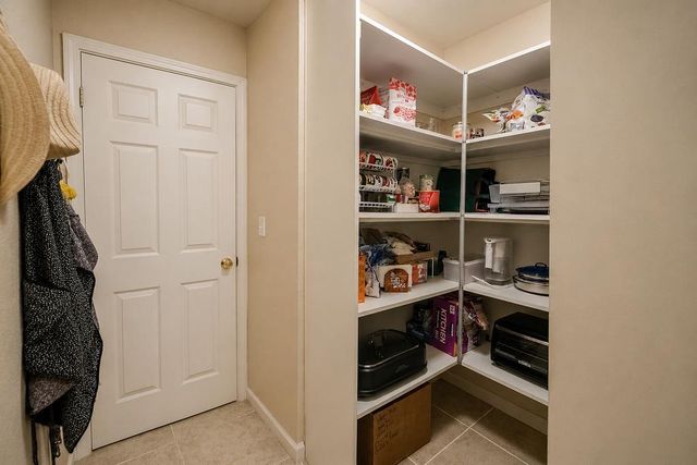 426 Glenbriar Cir, Tracy, CA 95377