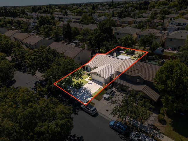 426 Glenbriar Cir, Tracy, CA 95377