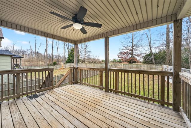 1684 Putnum Dr, Clarksville, TN 37042