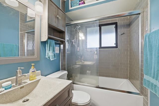 115 Peninsula Road, Medicine Lake, MN 55441