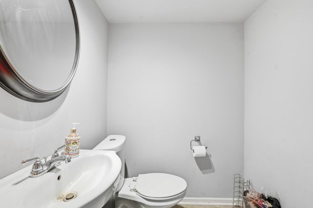 115 Peninsula Road, Medicine Lake, MN 55441