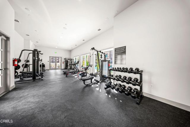 533 Via Vallarta, Camarillo, CA 93012
