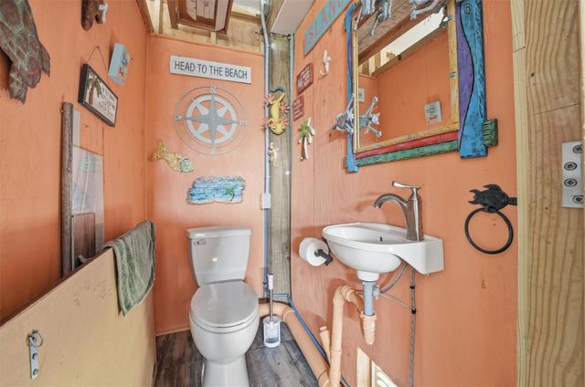16710 Cabeza De Vaca, Jamaica Beach, TX 77554
