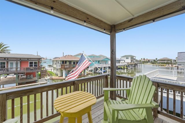 16710 Cabeza De Vaca, Jamaica Beach, TX 77554