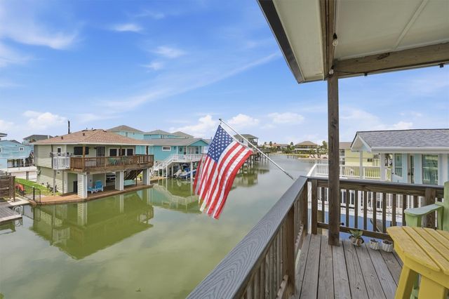 16710 Cabeza De Vaca, Jamaica Beach, TX 77554