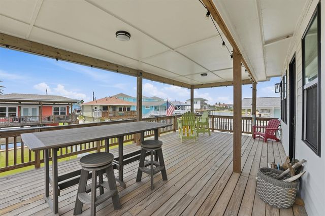 16710 Cabeza De Vaca, Jamaica Beach, TX 77554