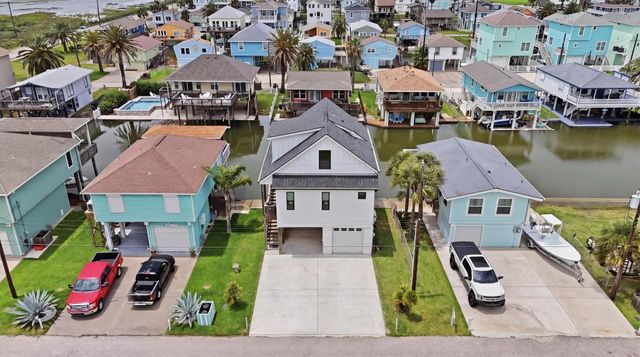 16710 Cabeza De Vaca, Jamaica Beach, TX 77554