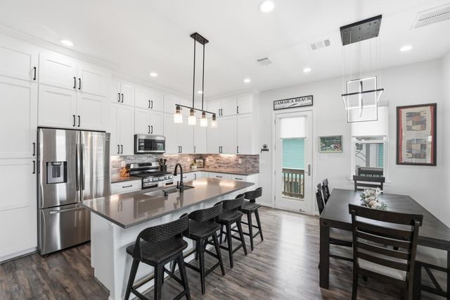 16710 Cabeza De Vaca, Jamaica Beach, TX 77554