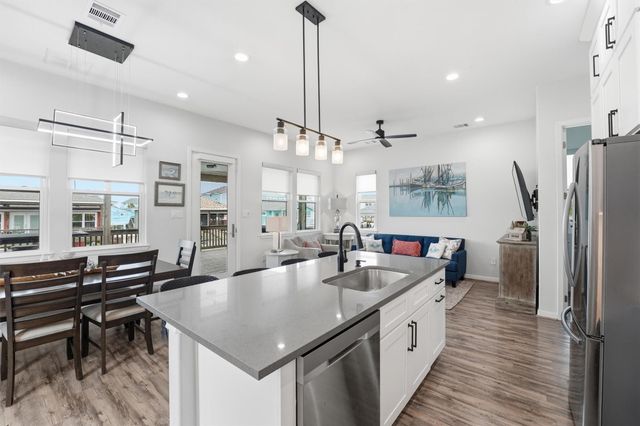 16710 Cabeza De Vaca, Jamaica Beach, TX 77554