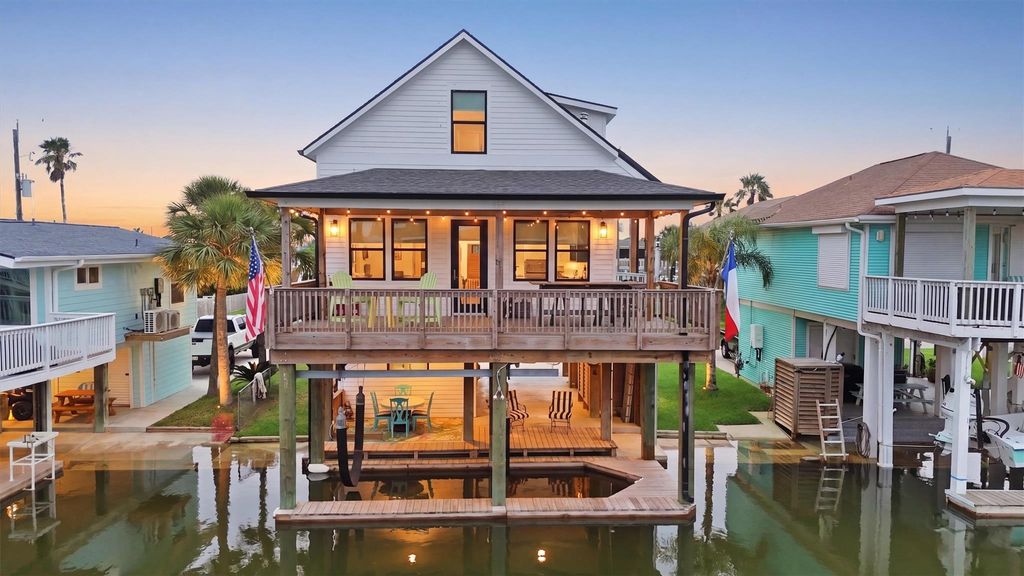 16710 Cabeza De Vaca, Jamaica Beach, TX 77554