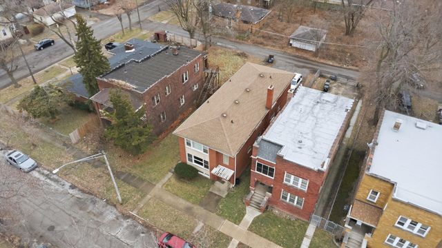 272 E 148th Street, Harvey, IL 60426