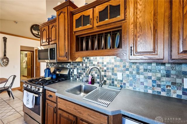 5222 Union Shelby Road, Piqua, OH 45356
