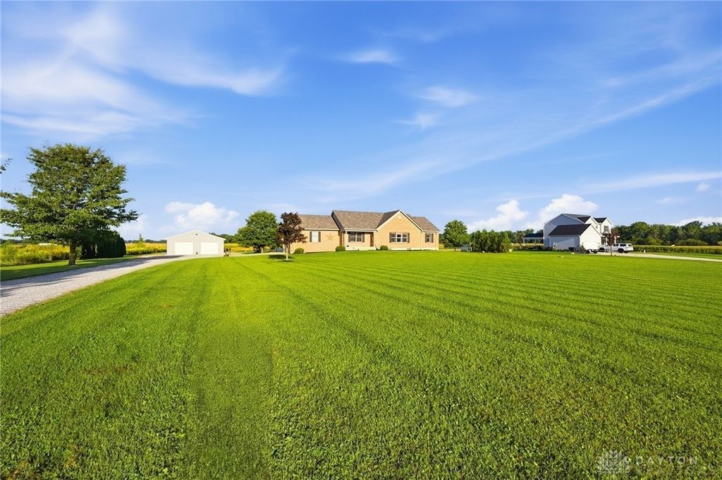 5222 Union Shelby Road, Piqua, OH 45356