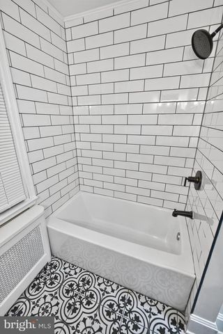 912 MCCABE AVE, Wilmington, DE 19802