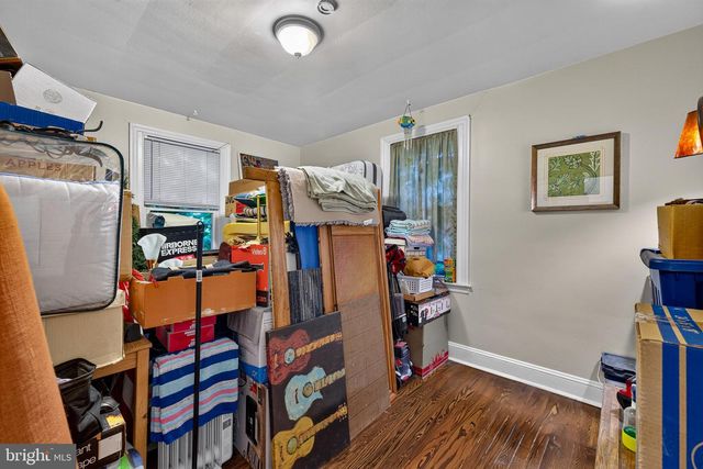 912 MCCABE AVE, Wilmington, DE 19802