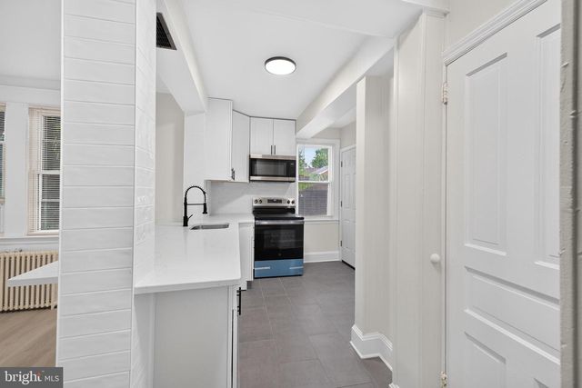 912 MCCABE AVE, Wilmington, DE 19802