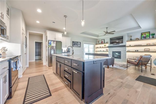 17761 Greeley Street, Gardner, KS 66030