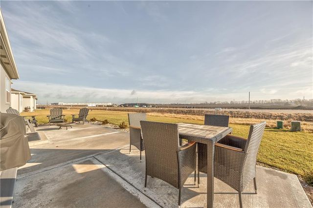 17761 Greeley Street, Gardner, KS 66030