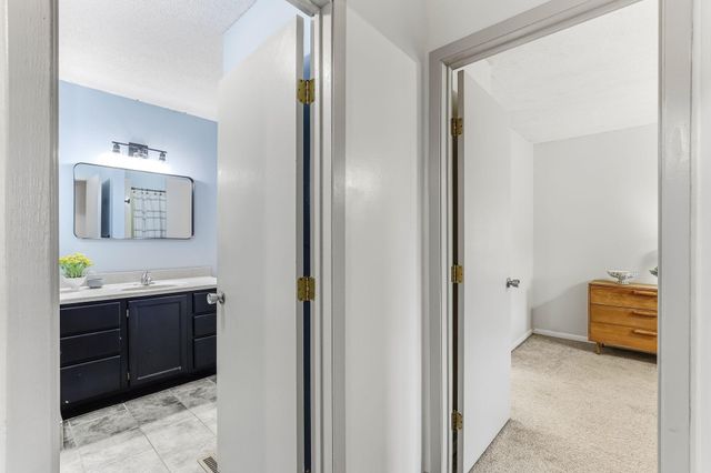 7653 Borman Way, Inver Grove Heights, MN 55076