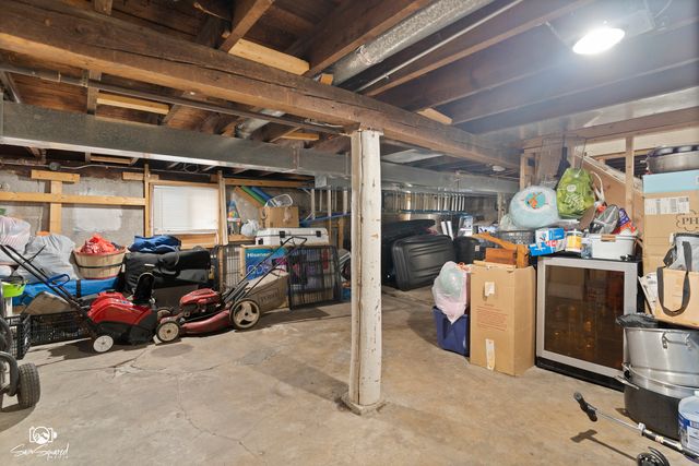 1318 S 6th Avenue, Maywood, IL 60153