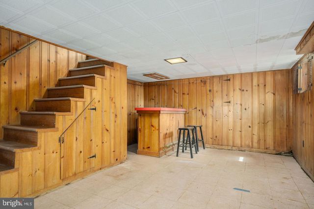 57 RIDGEWAY AVE, Oaklyn, NJ 08107