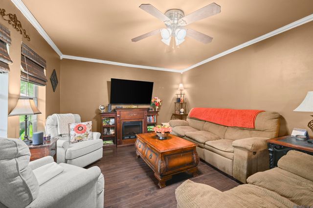 33481 Weiss Rd, Walker, LA 70785