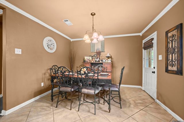 33481 Weiss Rd, Walker, LA 70785