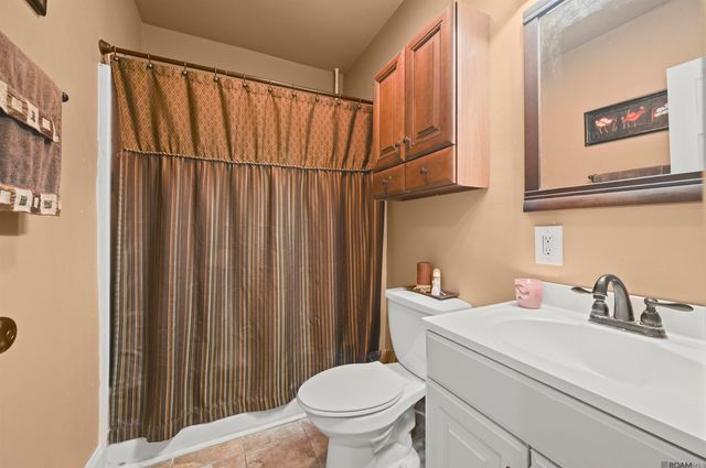 33481 Weiss Rd, Walker, LA 70785
