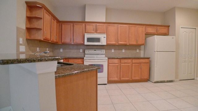 3315 CHAPEL CREEK CIRCLE, Wesley Chapel, FL 33544