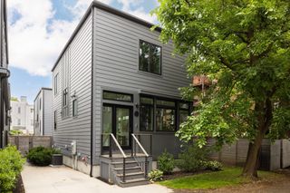 8 Richardson St 8, Cambridge, MA 02139