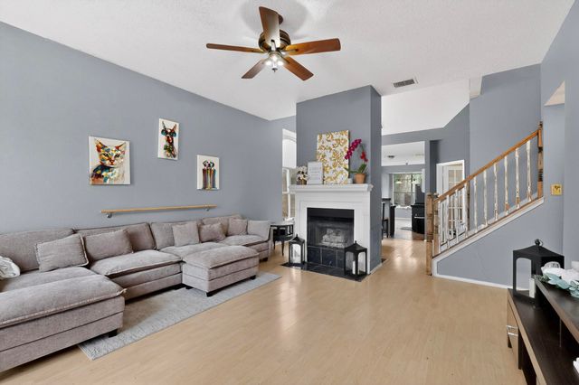 6822 Conestoga Drive, Rowlett, TX 75089