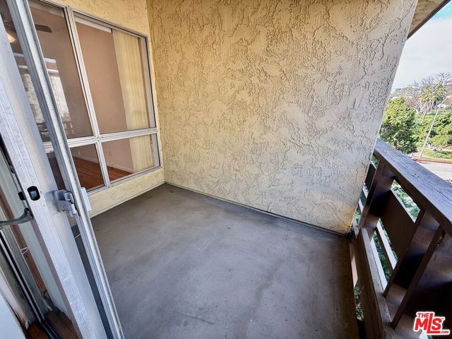 5600 Kensington Way 210, Culver City, CA 90230