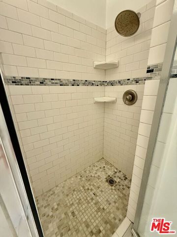 5600 Kensington Way 210, Culver City, CA 90230