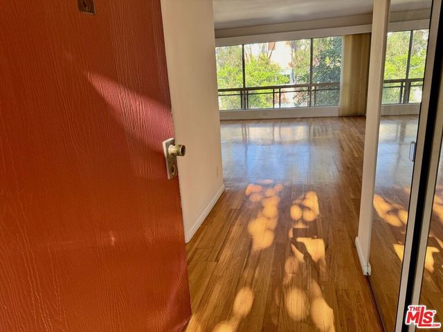 5600 Kensington Way 210, Culver City, CA 90230