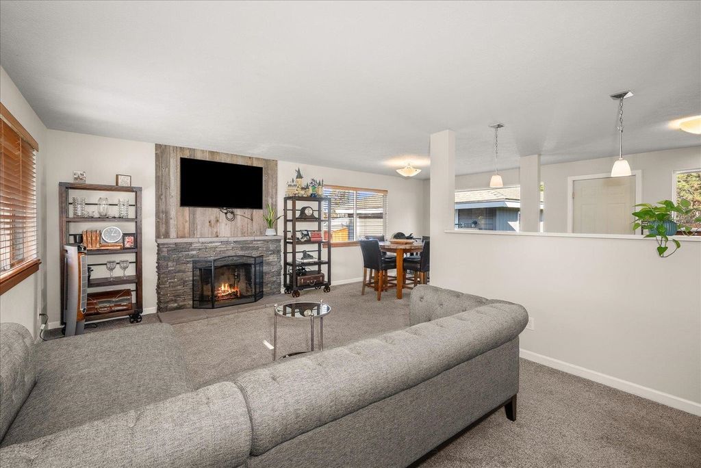 5012 W Houston Ave, Spokane, WA 99208 photo 4