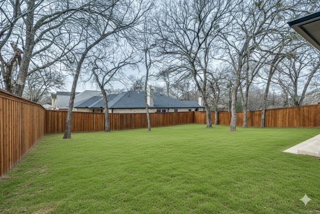 411 N Watson Street, Seagoville, TX 75159