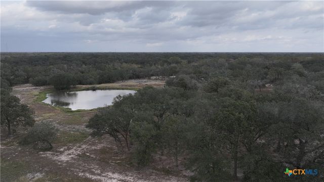 000 Garcitas Creek Ranch Road, Inez, TX 77968