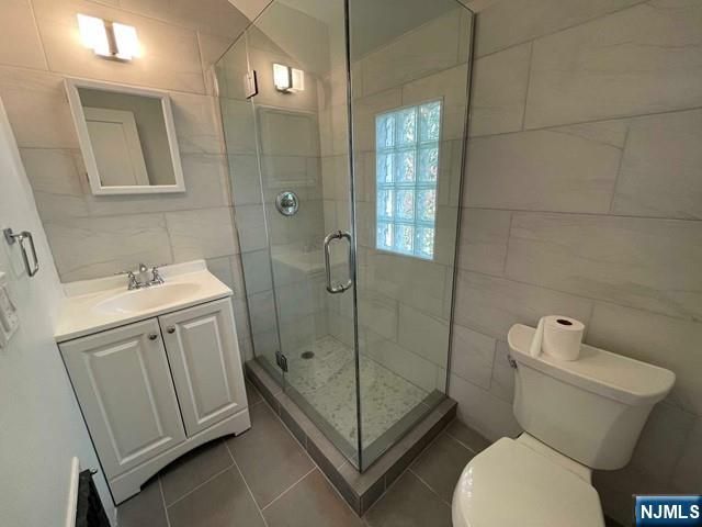 183 County Road Rear 2nd Fl-, Tenafly, NJ 07670