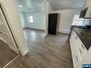 183 County Road Rear 2nd Fl-, Tenafly, NJ 07670