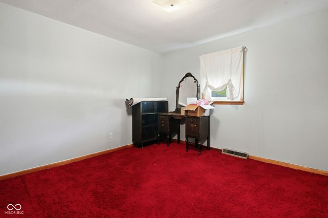 619 Falcon Drive, Columbus, IN 47201