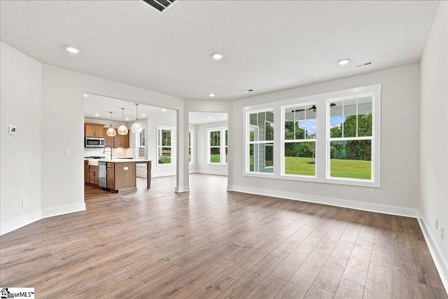 130 Mossend Street, Woodruff, SC 29388