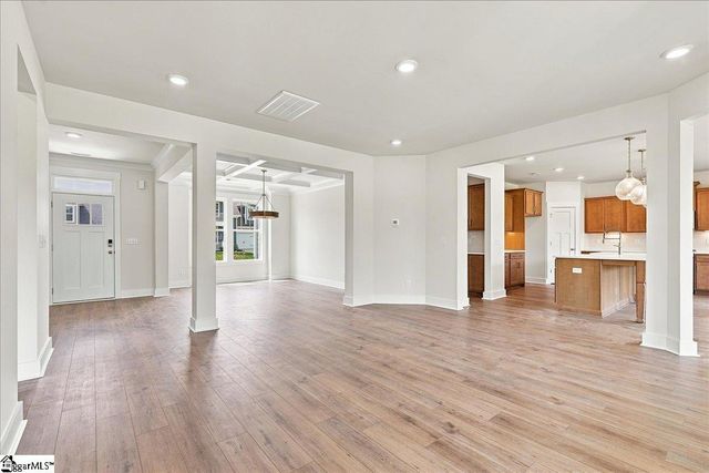 130 Mossend Street, Woodruff, SC 29388